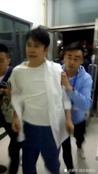 小沈阳吃饭爆料视频播放,揭秘明星日常饮食生活